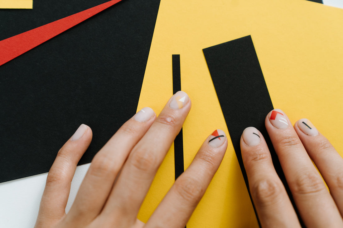 Can You Use Regular Nail Glue for Nail Foils?