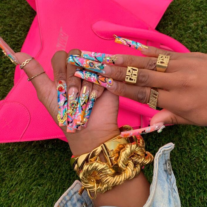 Nail Art 101: What are Nail Wraps? Answering All of Your Questions